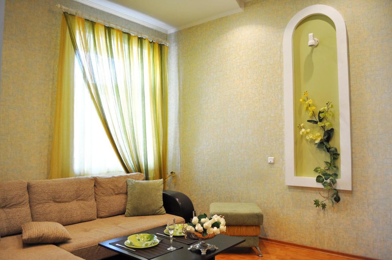 Apartment On Karbyshewa 1 Grodno Extérieur photo